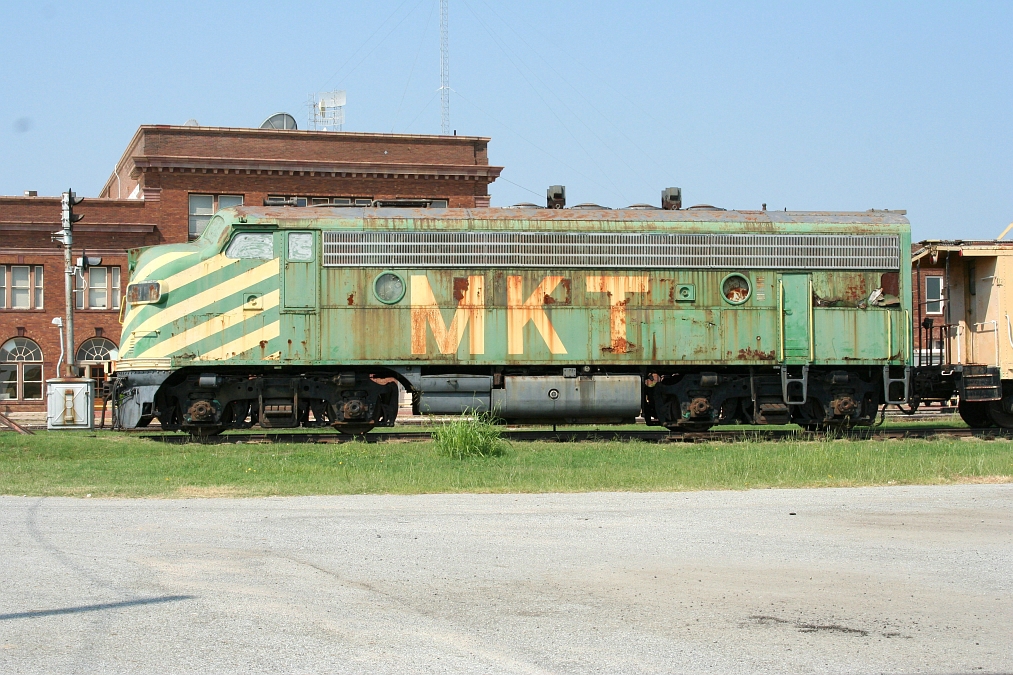 MKT 401B